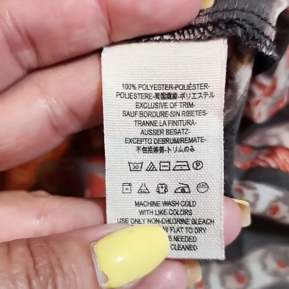 Free People- BOHO Sheer Dress/ Blouse in like new condition. - Picture 8 of 8